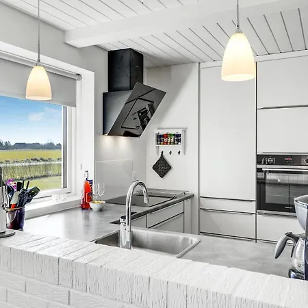 Dom wakacyjny Amazing In With Kitchen Hemmet