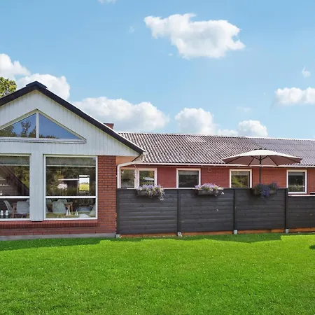 Amazing In With Kitchen